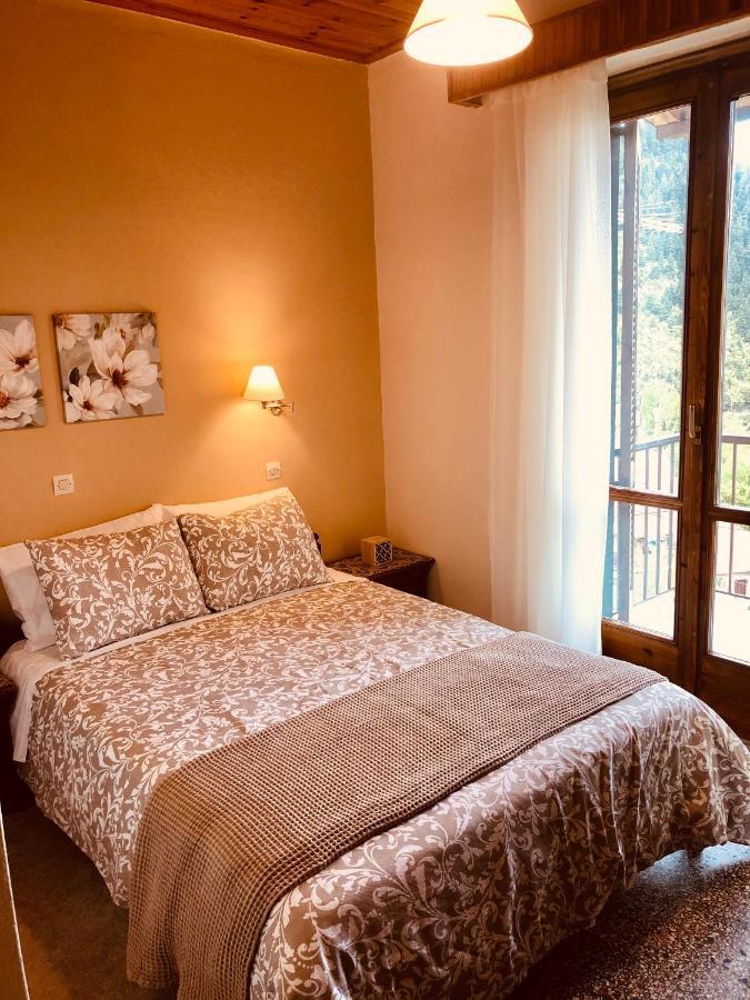 Helidona Hotel Mikrón Khoríon Buitenkant foto